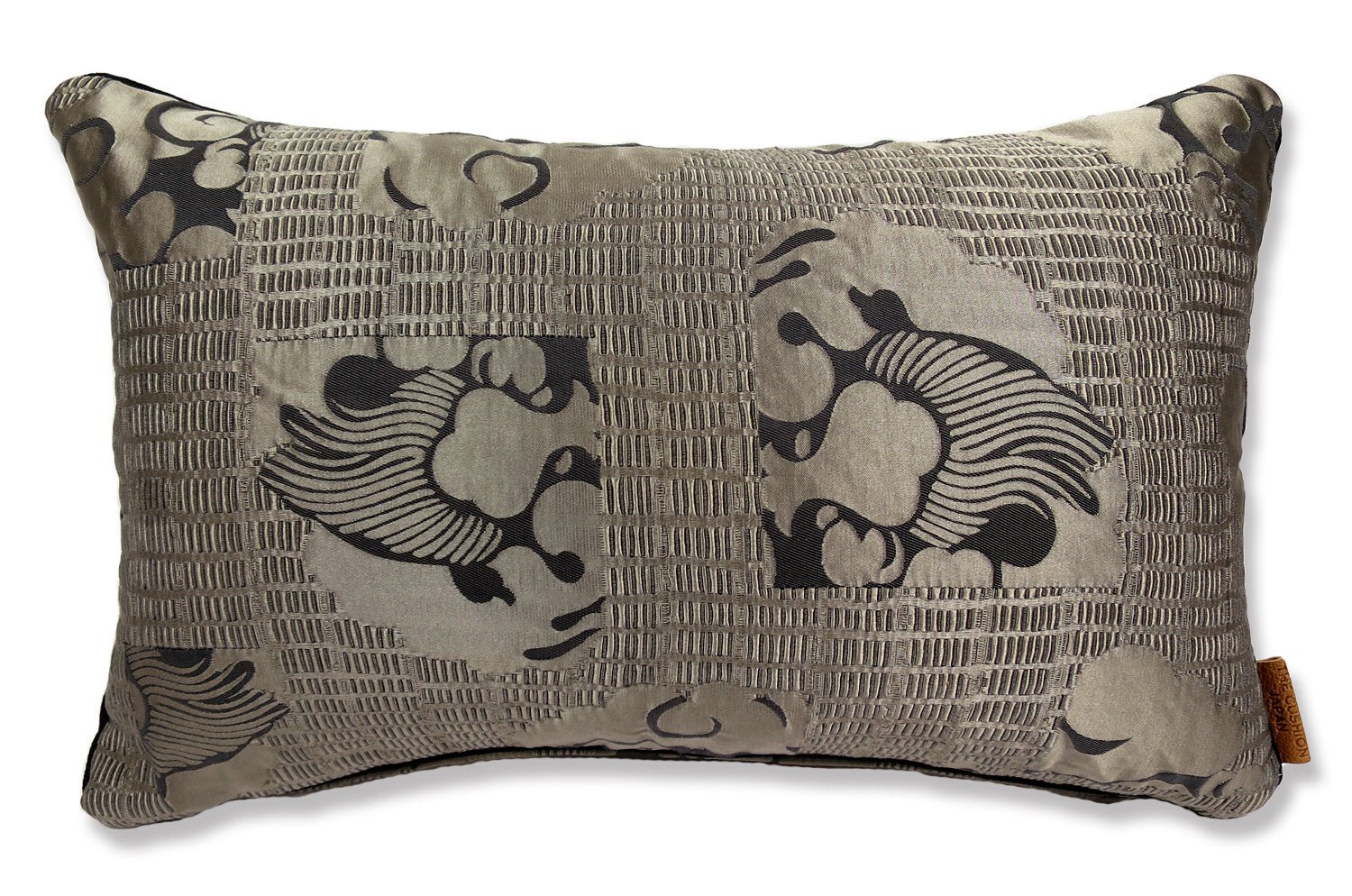 The JINHUA Nickel/Nero アルマーニカーザ ジンファ パイピングクッション(ニッケル) 48×30cm 中材付 - HOUSE OF JAPAN Shop