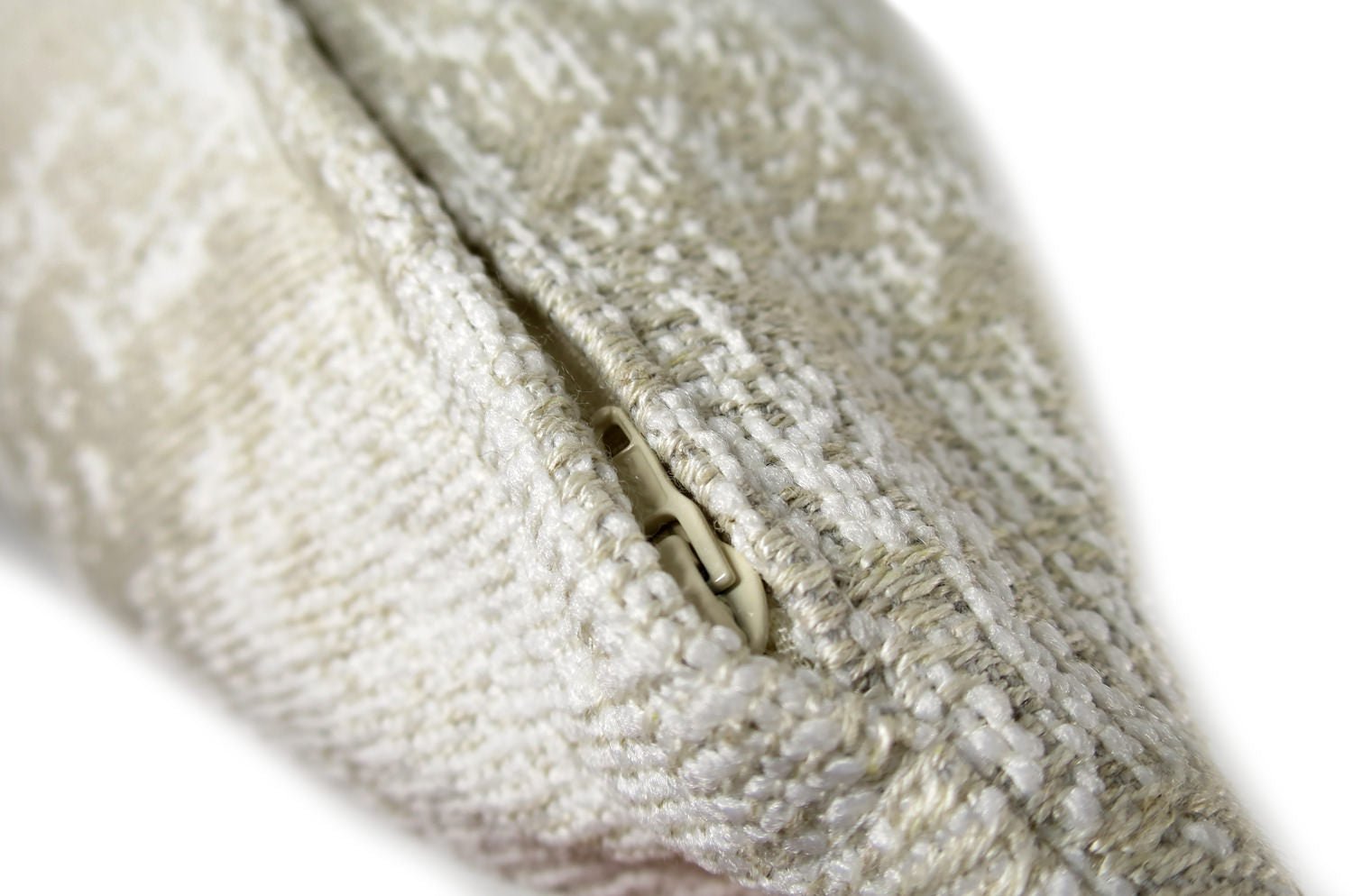 The Joinville イタリア製高級リネン混クッションカバー MilkLatte 50×50cm - HOUSE OF JAPAN Shop