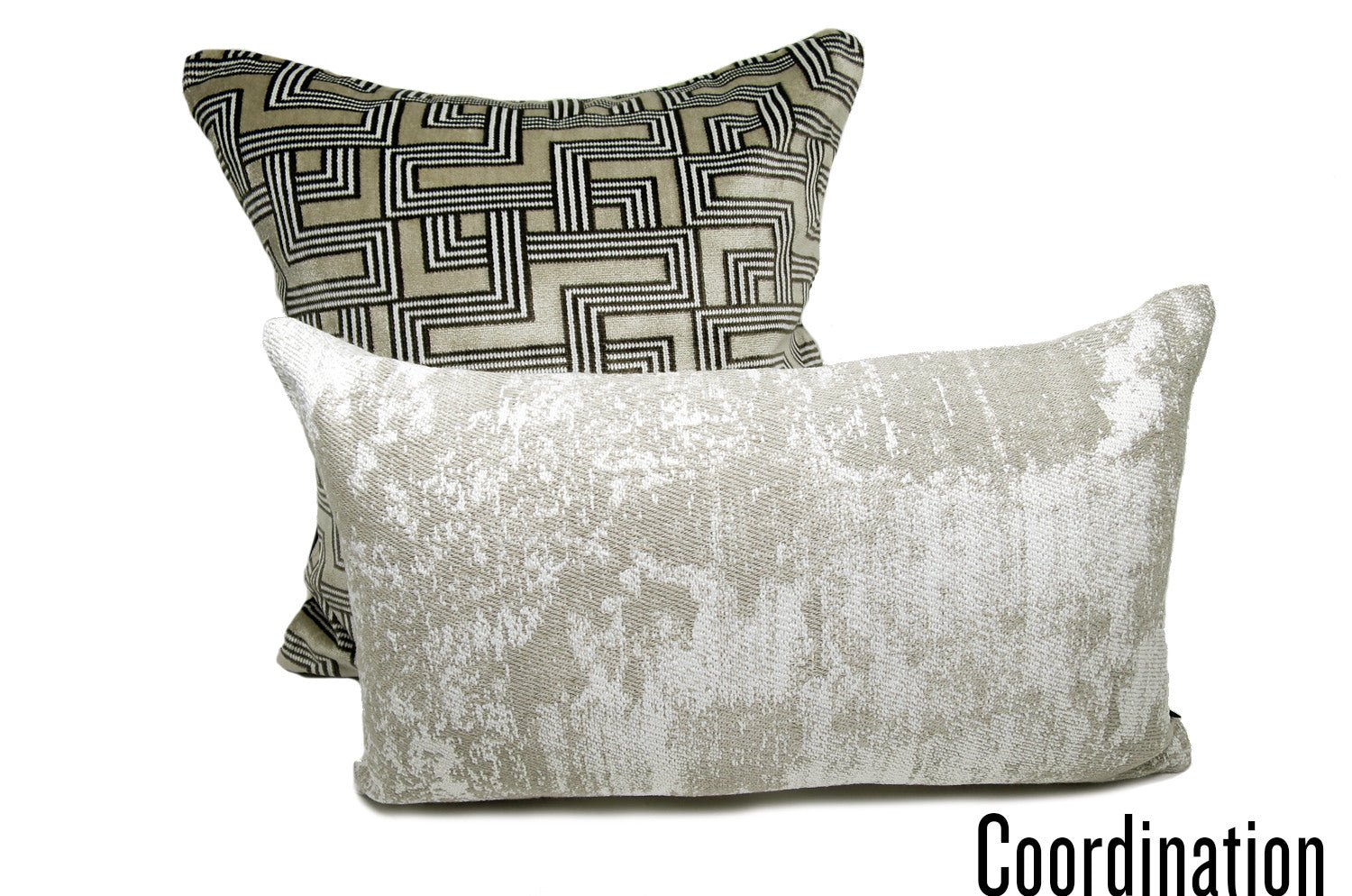 The Joinville イタリア製高級リネン混生地 クッション Sand 50×30cm 中材付 - HOUSE OF JAPAN Shop