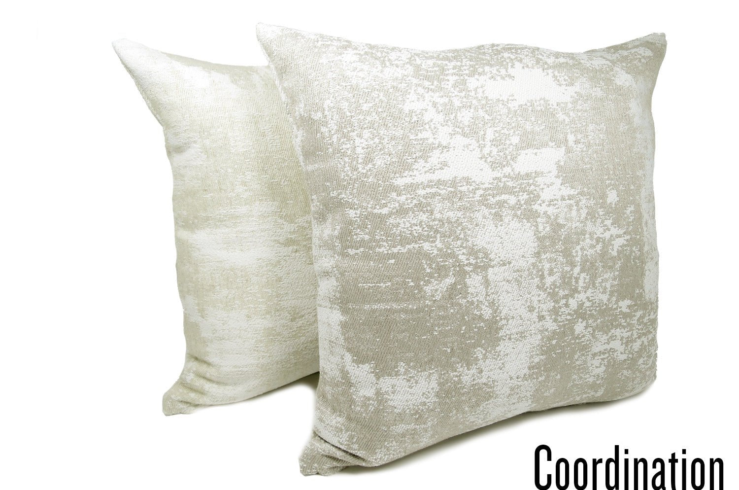 The Joinville イタリア製高級リネン混生地 クッションカバー Sand 50×50cm - HOUSE OF JAPAN Shop