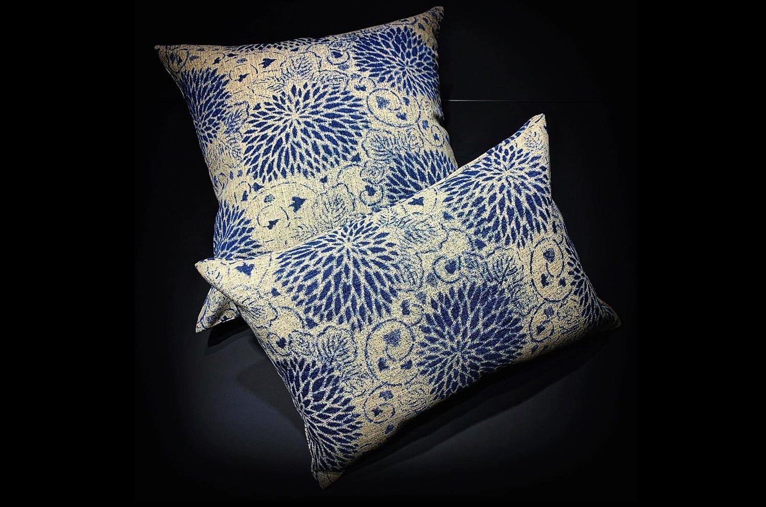 The KAIZU FLORAL - AGED PORCELAIN ラルフローレンファブリック クッション 50×30cm 中材付 - HOUSE OF JAPAN Shop