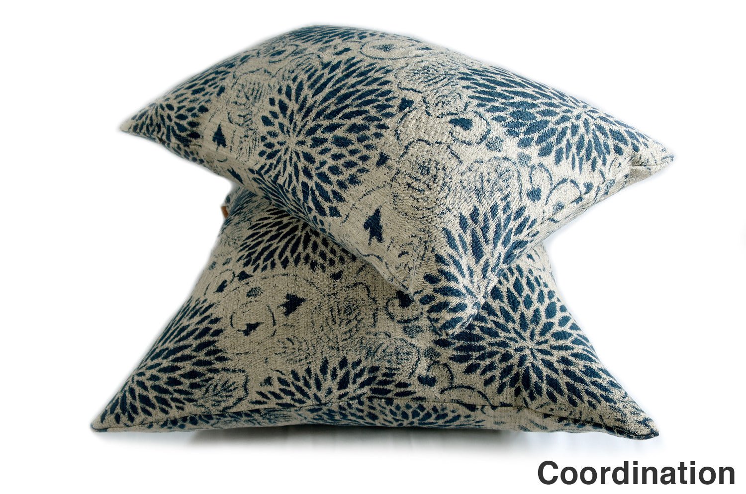 The KAIZU FLORAL - AGED PORCELAIN ラルフローレンファブリック クッション 50×30cm 中材付 - HOUSE OF JAPAN Shop