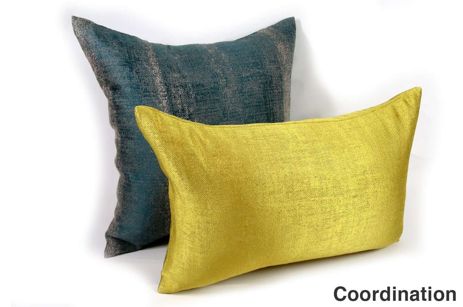 The KEY シャインクッション (マスタード) 45×30cm 中材付 - HOUSE OF JAPAN Shop