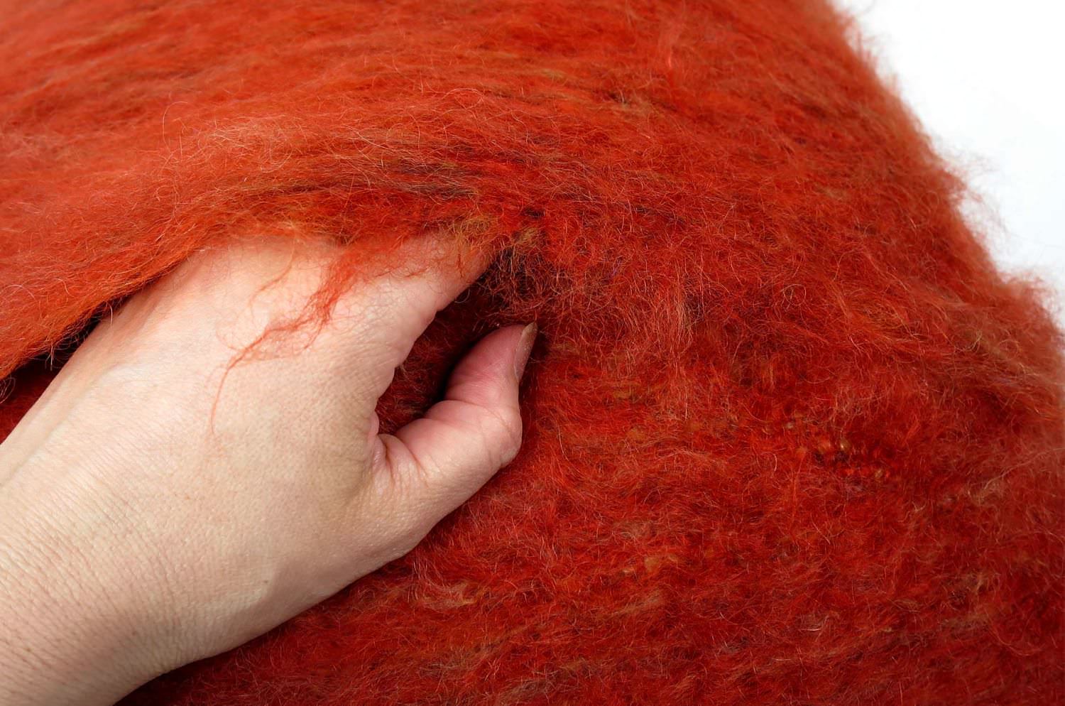 The Kid Mohair BALMUIRキッドモヘアクッションカバー ブリック 50×50cm - HOUSE OF JAPAN Shop