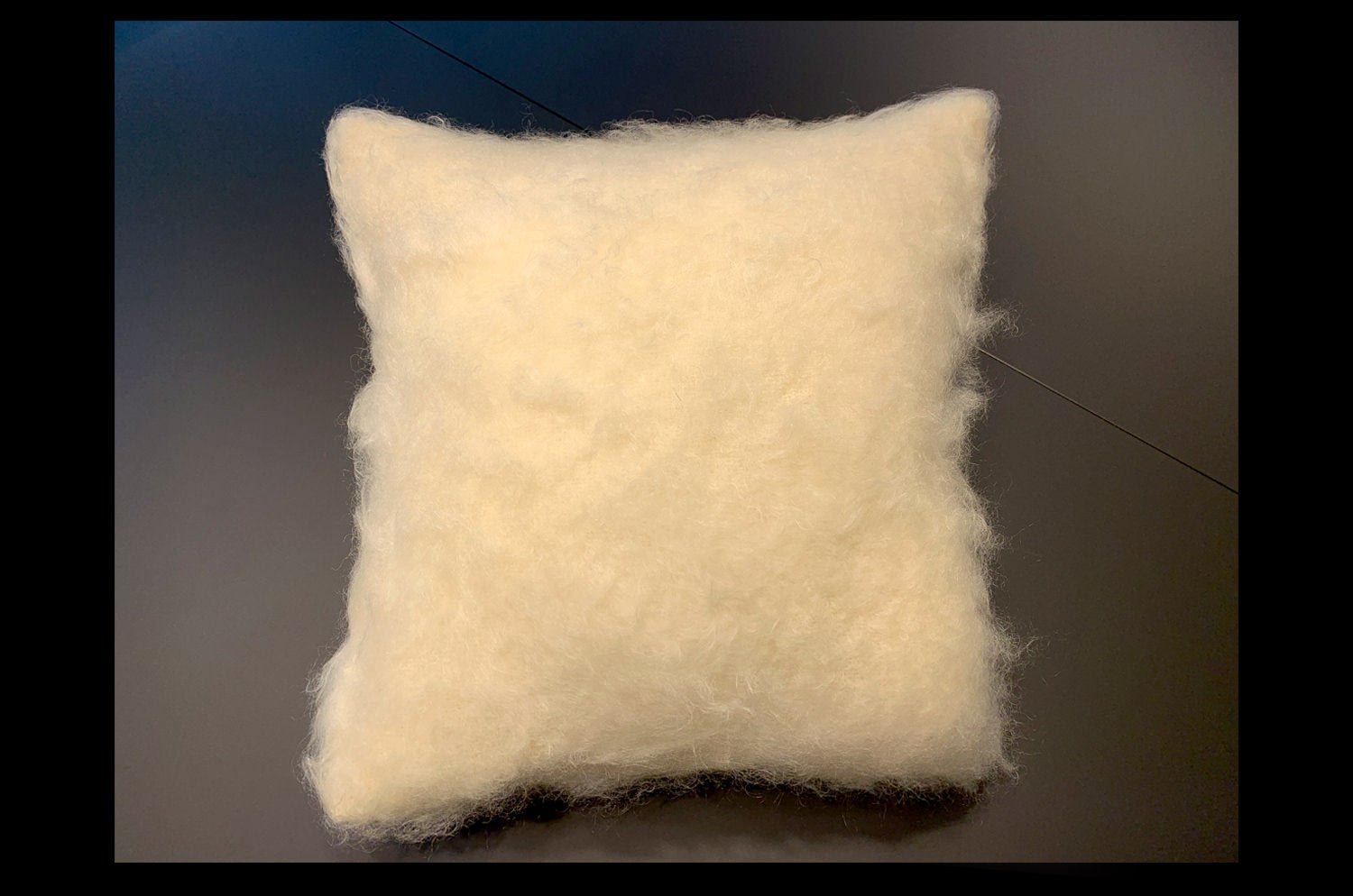 The Kid Mohair BALMUIRキッドモヘアクッションカバー ミルキーホワイト 50×50cm - HOUSE OF JAPAN Shop