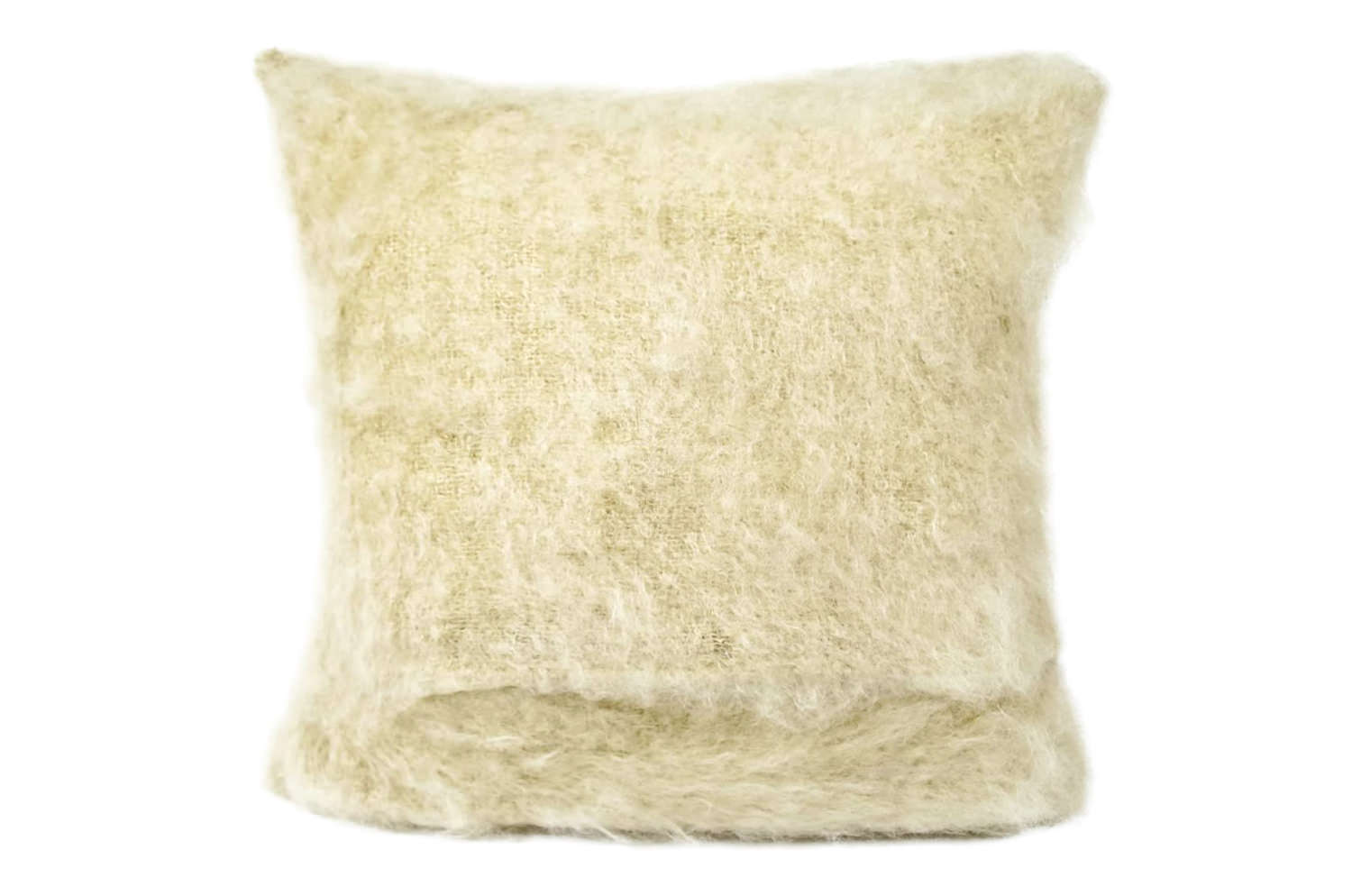 The Kid Mohair BALMUIR キッドモヘアクッションカバー (ベージュ) 50×50cm - HOUSE OF JAPAN Shop