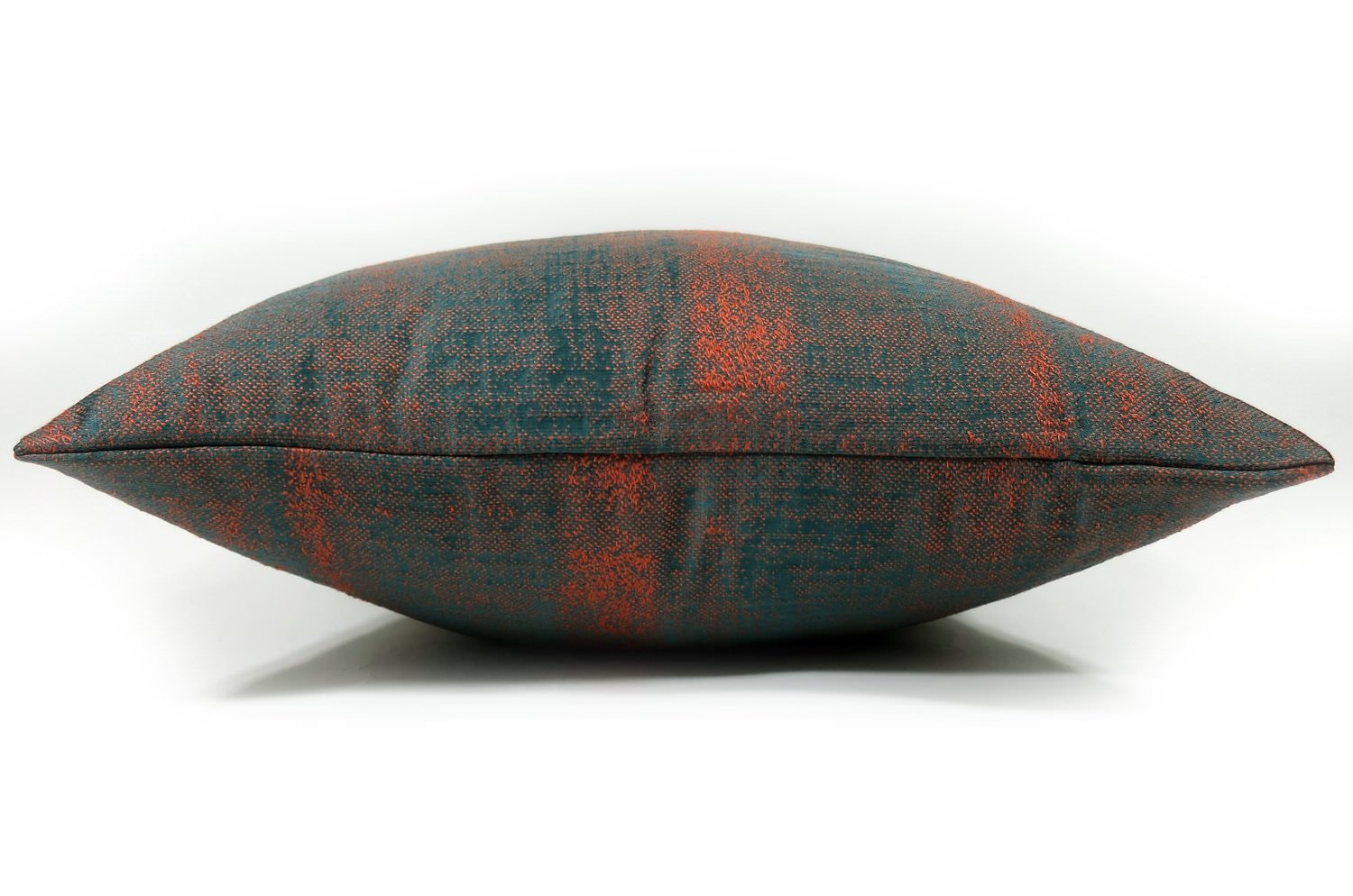 The KIM スモーキーストライプ クッションカバー (マルサラ) 40×40cm - HOUSE OF JAPAN Shop