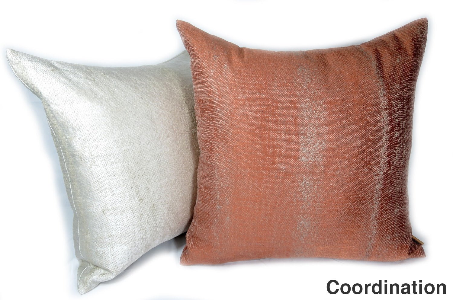 The KIM スモーキーストライプ クッションカバー (マルサラブリック) 40×40cm - HOUSE OF JAPAN Shop