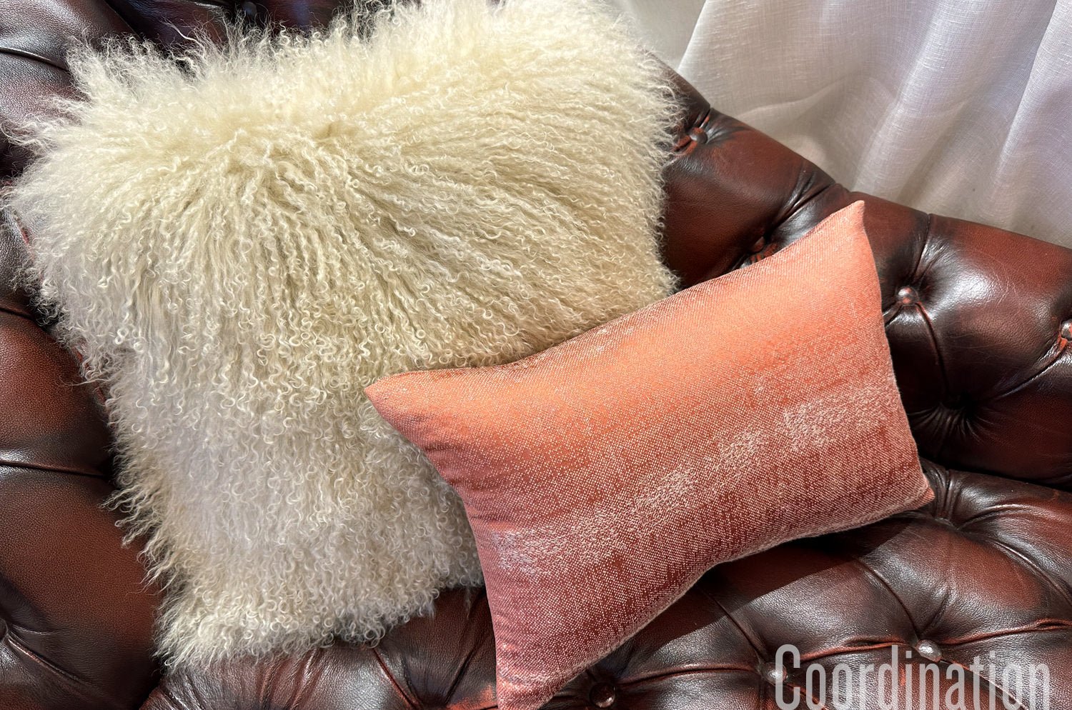 The KIM スモーキーストライプ クッション (マルサラブリック) 45×30cm 中材付 - HOUSE OF JAPAN Shop