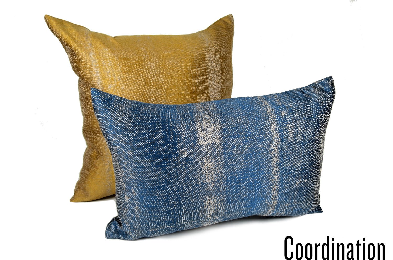 The KIM スモーキーストライプ クッション (マジョルカブルー) 45×30cm 中材付 - HOUSE OF JAPAN Shop