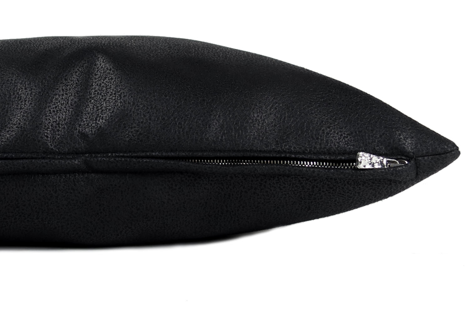 The KongoLeather ブラックレザー&ラッカーニジップクッションカバー 45×45cm - HOUSE OF JAPAN Shop