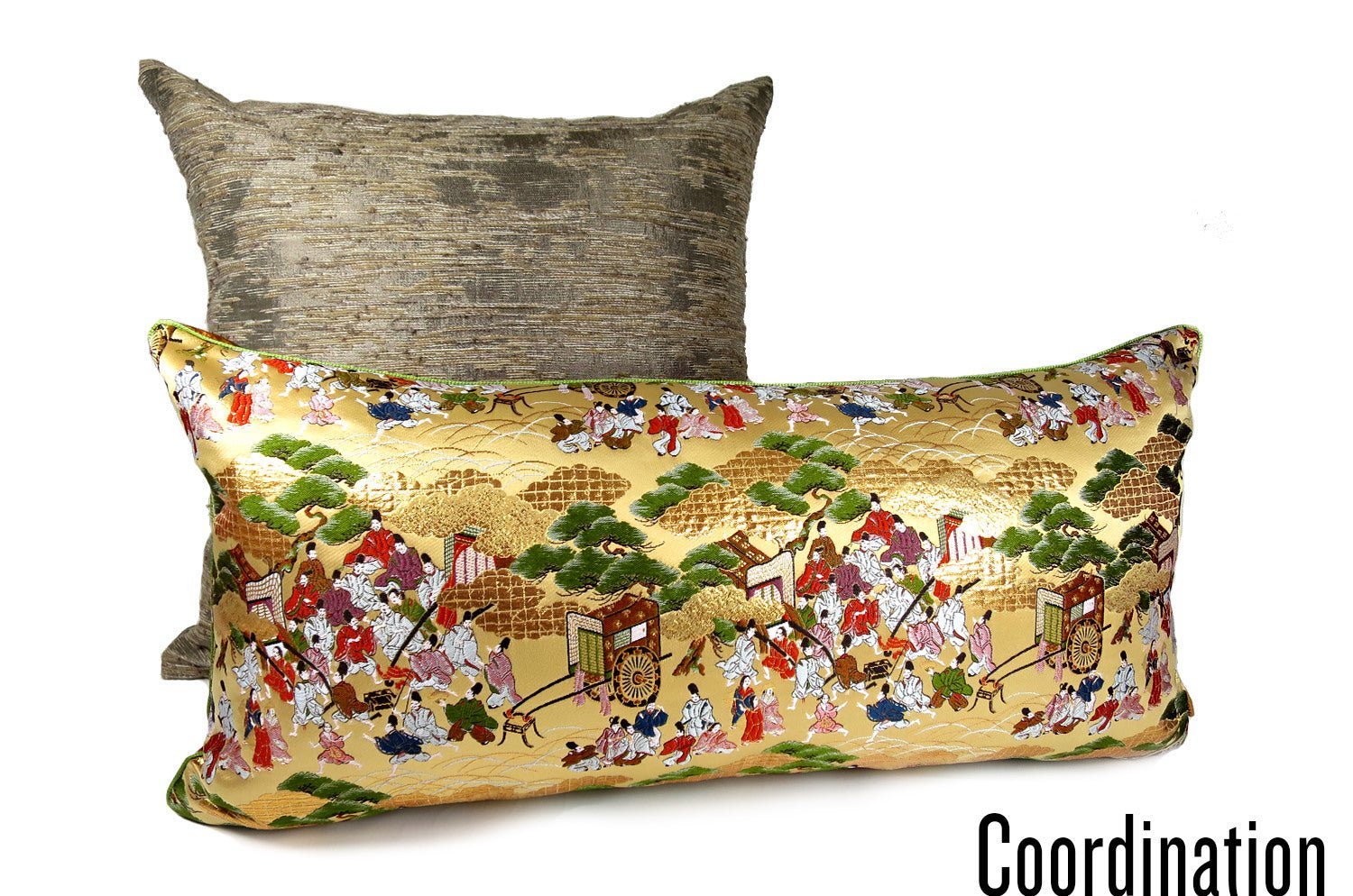 The Kyoto GOSHOGURUMA 平安御所車 西陣織クッション 60×30cm 中材付 - HOUSE OF JAPAN Shop