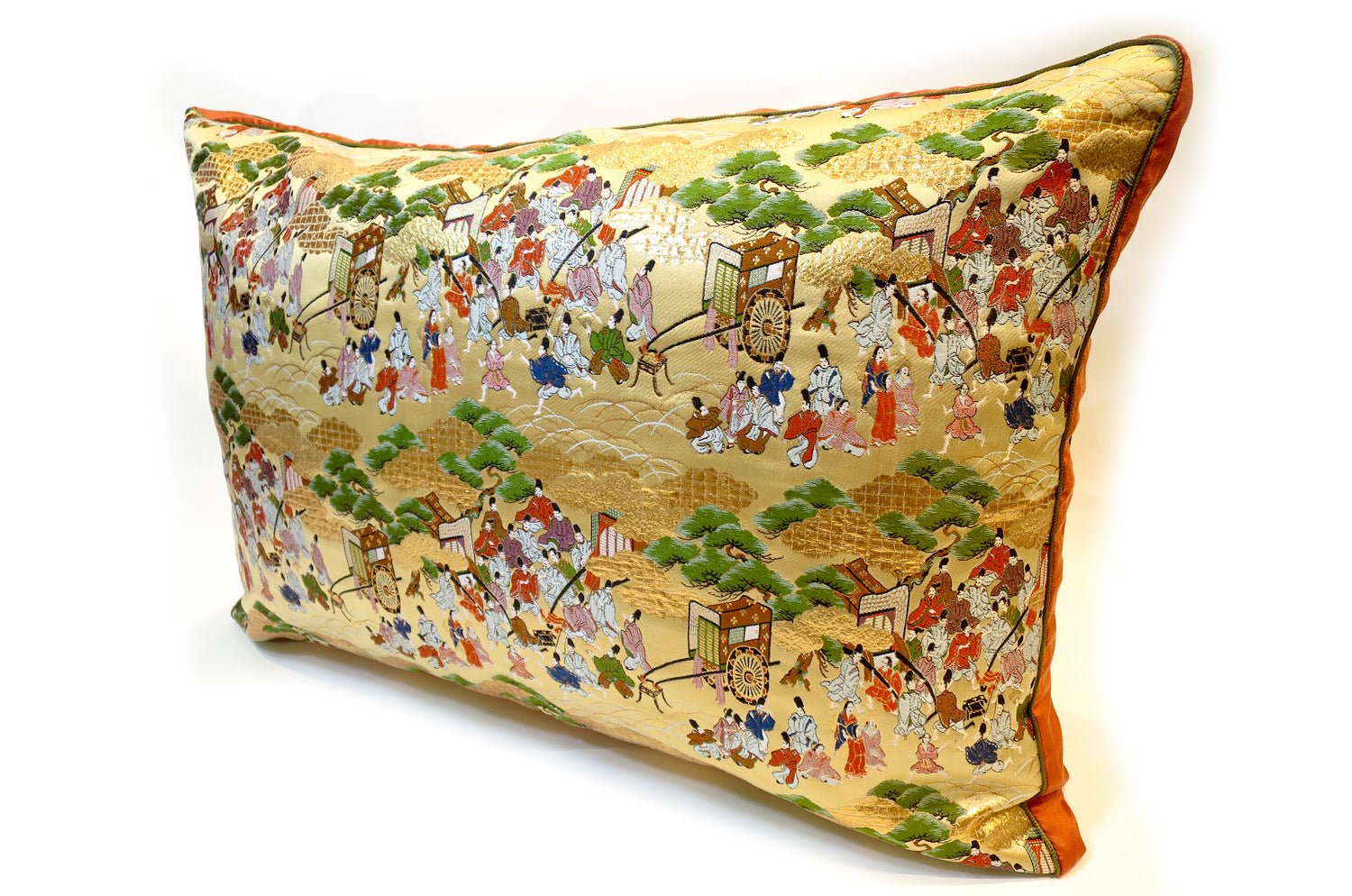 The Kyoto GOSHOGURUMA 平安御所車 西陣織ビッグクッション 67×45×5cm 中材付 - HOUSE OF JAPAN Shop
