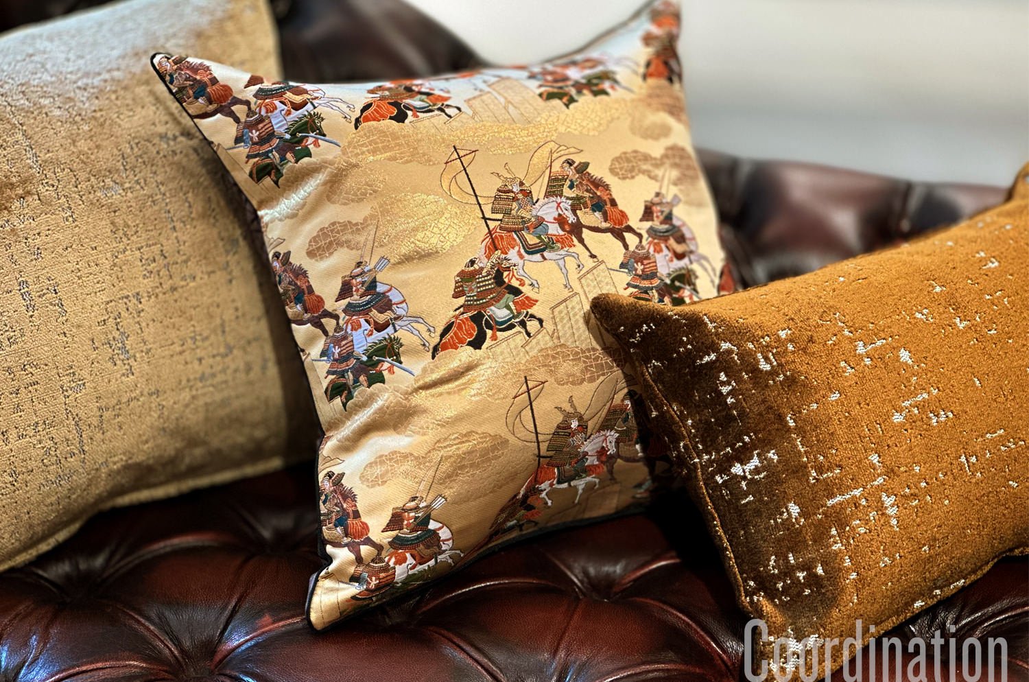 The Kyoto KIBAMUSHA 騎馬武者絵巻 西陣織 クッションカバー 45×45cm - HOUSE OF JAPAN Shop