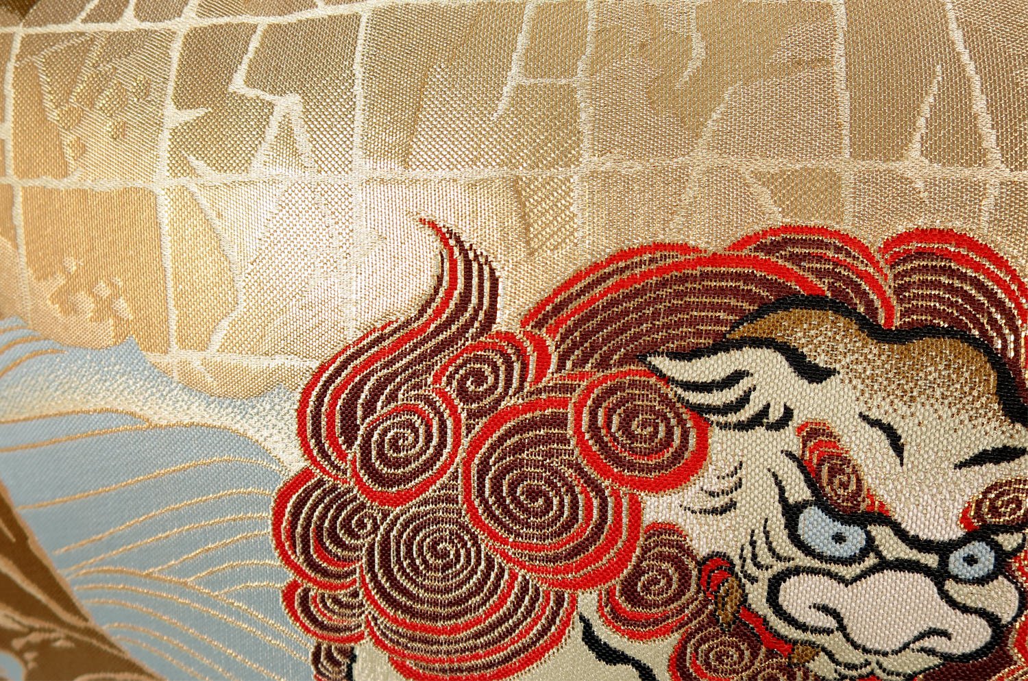 The Kyoto KOMAINUEZU 狛犬絵図 西陣織 横長クッション 65×35cm 中材付 - HOUSE OF JAPAN Shop