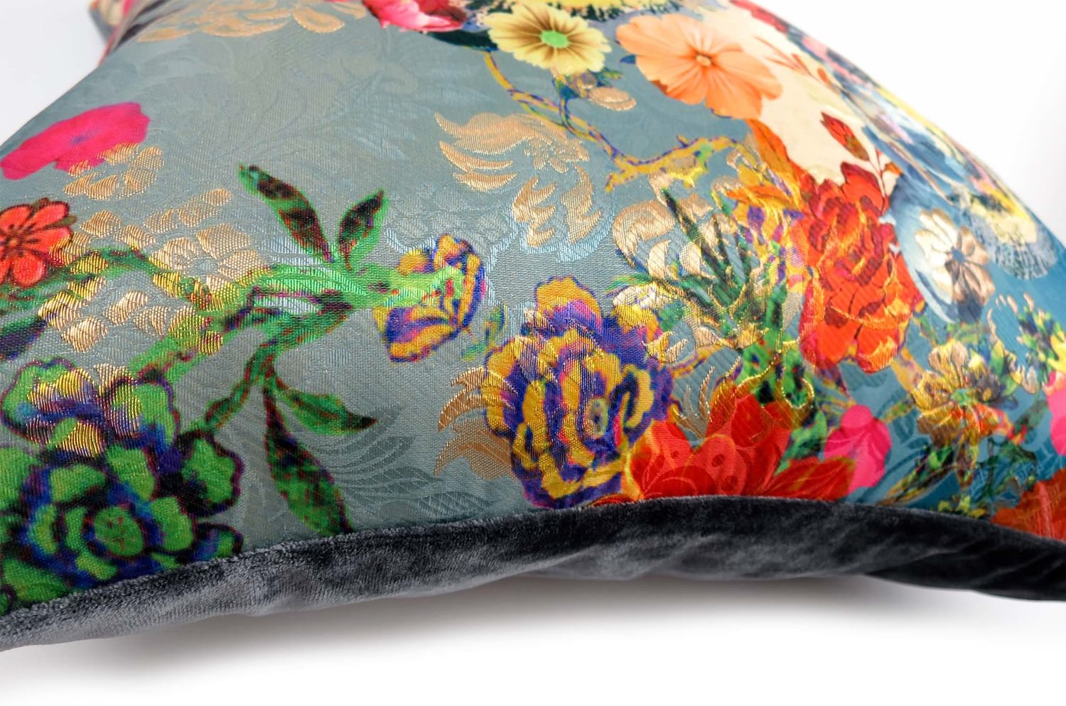 The LARA CIXI ヤコブシュレイファー&フィスバファブリッククッション No.03 50×50cm 中材付 - HOUSE OF JAPAN Shop
