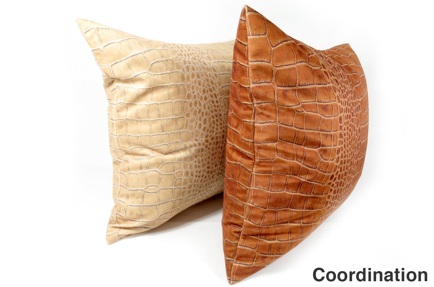 The Light beige Crocodile スペイン製 起毛スエード調 クロコダイル柄クッションカバー ベージュ 50×50cm - HOUSE OF JAPAN Shop