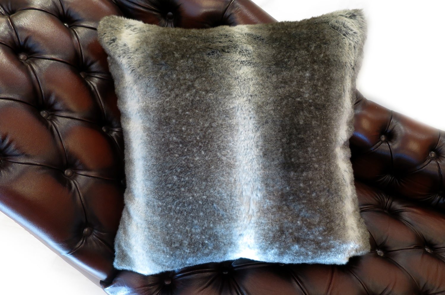 The Like Chinchilla チンチラ風エコファービッグクッション グレー 60×60cm 中材付 - HOUSE OF JAPAN Shop