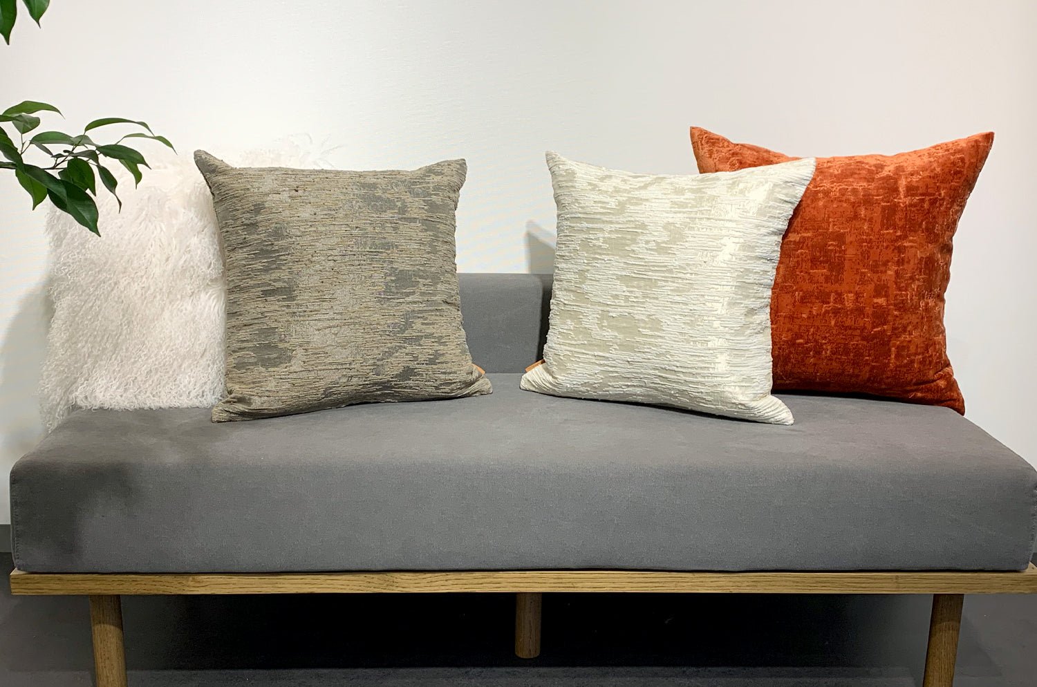 The LILLE アルマーニカーザ リール クッションカバー(セピア) 45×45cm - HOUSE OF JAPAN Shop