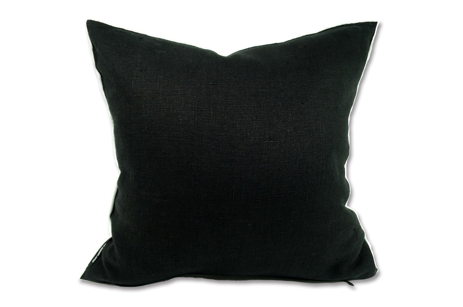 The LIN LAVE フレンチウォッシュドリネン クッションカバー (ブラック) 45×45cm - HOUSE OF JAPAN Shop