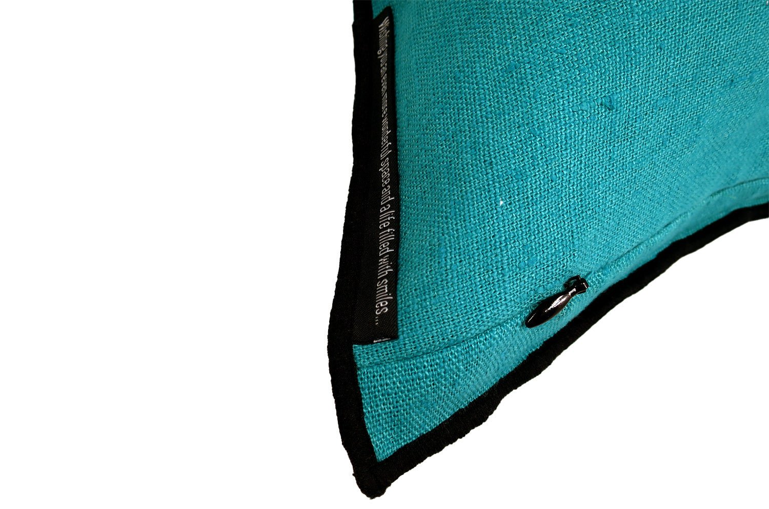 The LIN LAVE フレンチウォッシュドリネン クッションカバー (Ocean) 45×45cm - HOUSE OF JAPAN Shop