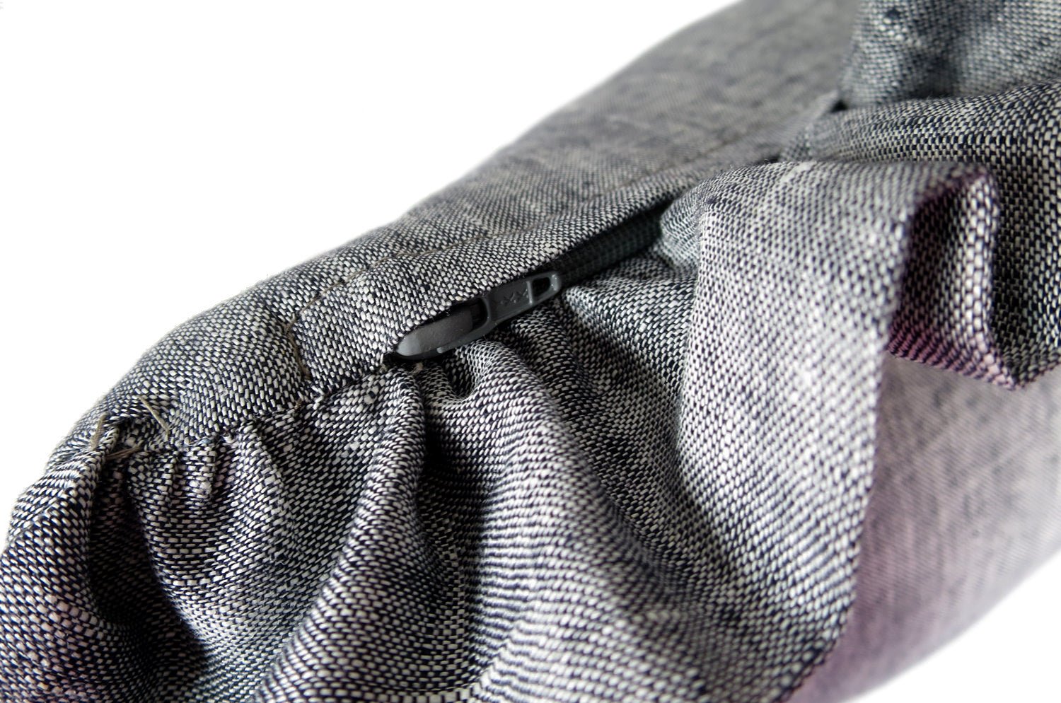 The Linen Frill リネンパフフリル クッションカバー ブラック 45×45cm(54cm) - HOUSE OF JAPAN Shop