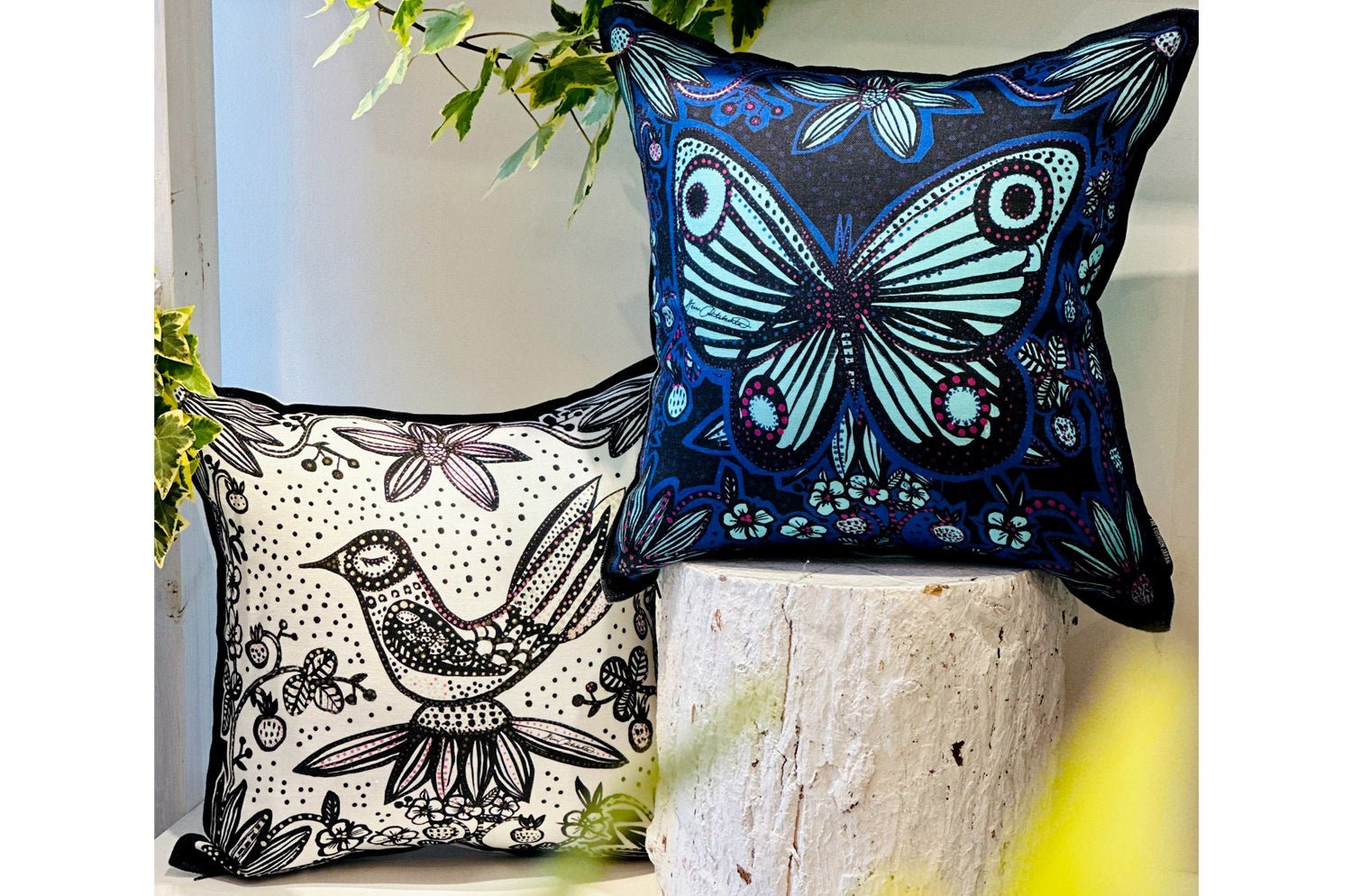 The Lintunen - リントゥネン ヘイニ・リータフフタデザイン リネンクッションカバー ホワイト 45×45cm - HOUSE OF JAPAN Shop