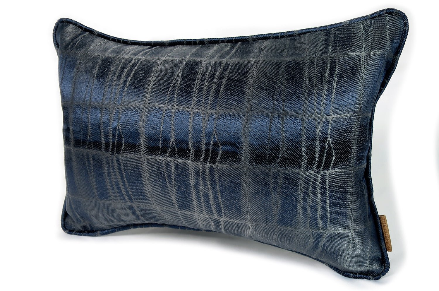 The LISBON GRIGIO/BLU アルマーニカーザ リスボン パイピング クッション (ナイトブルー) 45×30cm 中材付 - HOUSE OF JAPAN Shop