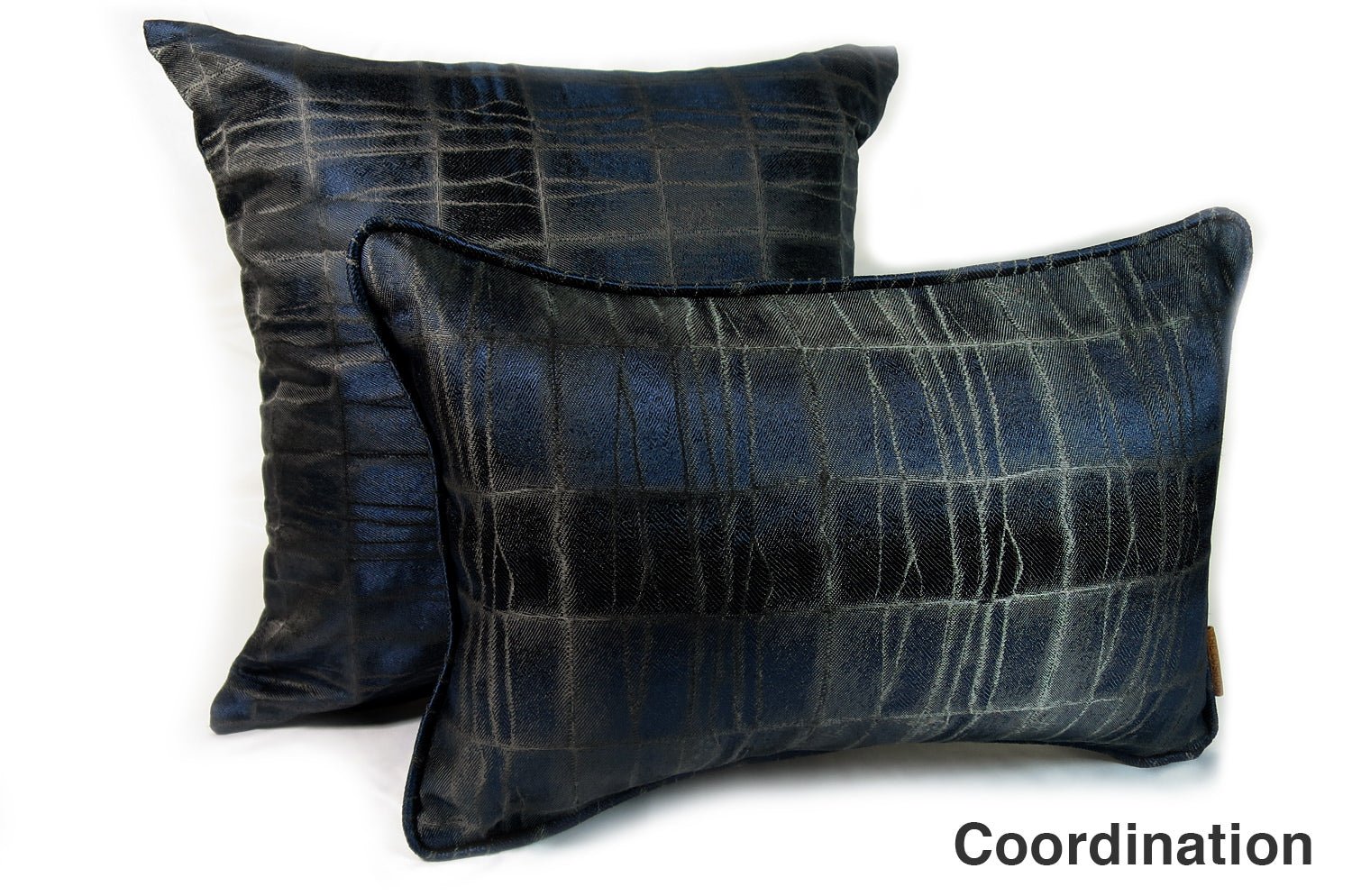 The LISBON GRIGIO/BLU アルマーニカーザ リスボン クッションカバー(ナイトブルー) 45×45cm - HOUSE OF JAPAN Shop