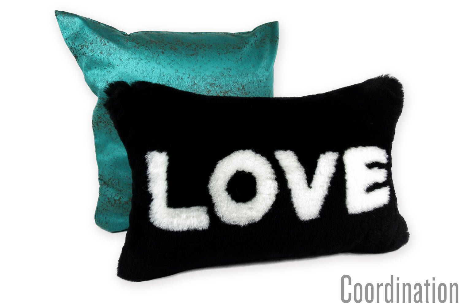The LOVE ラブ ムートン クッション (ブラック) 45×30cm 中材付 - HOUSE OF JAPAN Shop