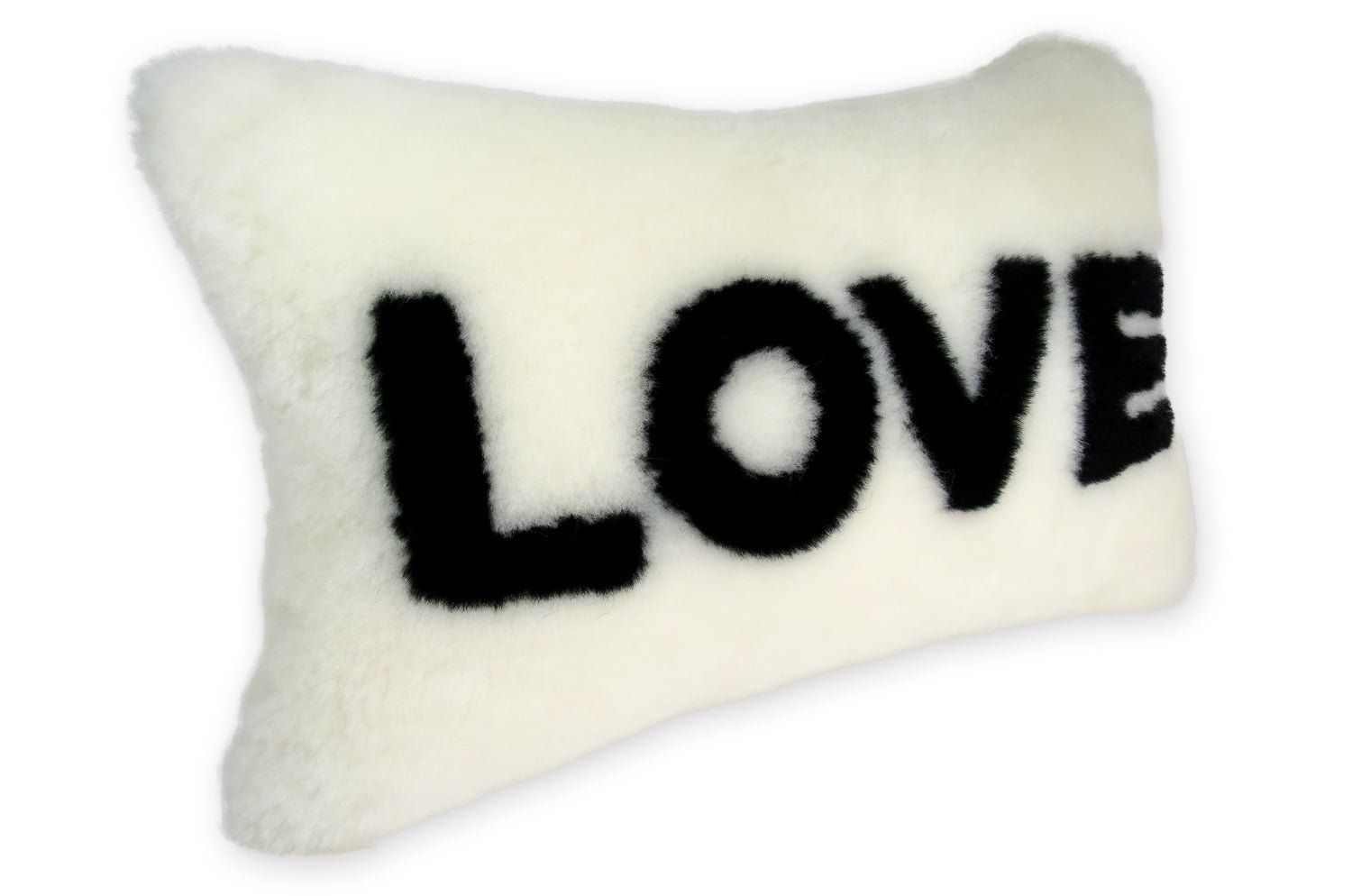 The LOVE ラブ ムートン クッション (ホワイト) 45×30cm 中材付 - HOUSE OF JAPAN Shop