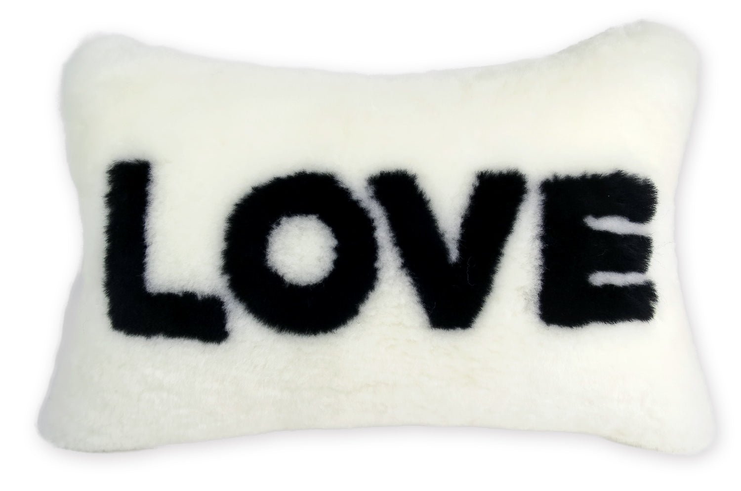 The LOVE ラブ ムートン クッション (ホワイト) 45×30cm 中材付 - HOUSE OF JAPAN Shop