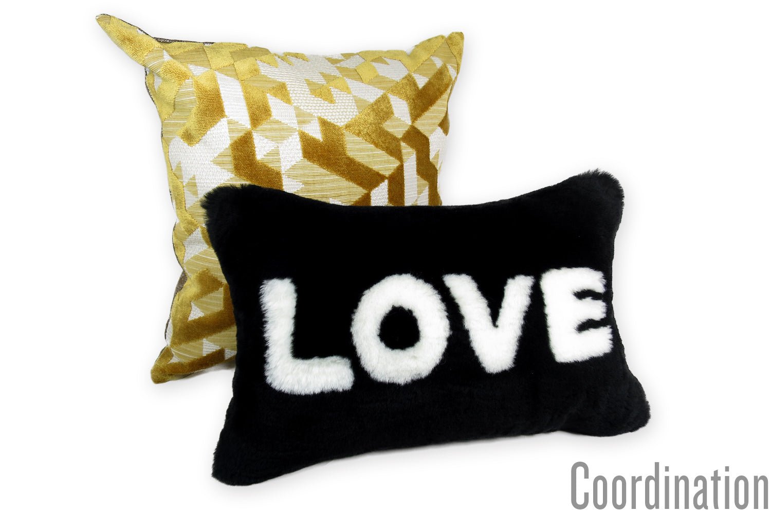 The LOVE ラブ ムートン クッション (ブラック) 45×30cm 中材付 - HOUSE OF JAPAN Shop