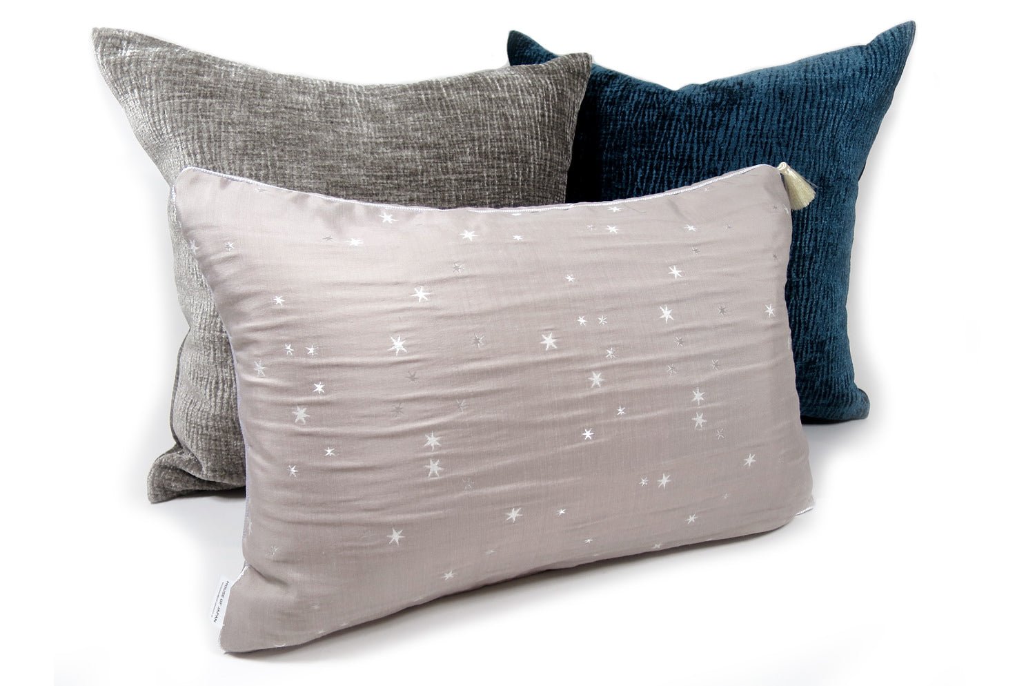 The Lovely Star 刺繍タッセル付クッション 50×35cm 中材付 - HOUSE OF JAPAN Shop