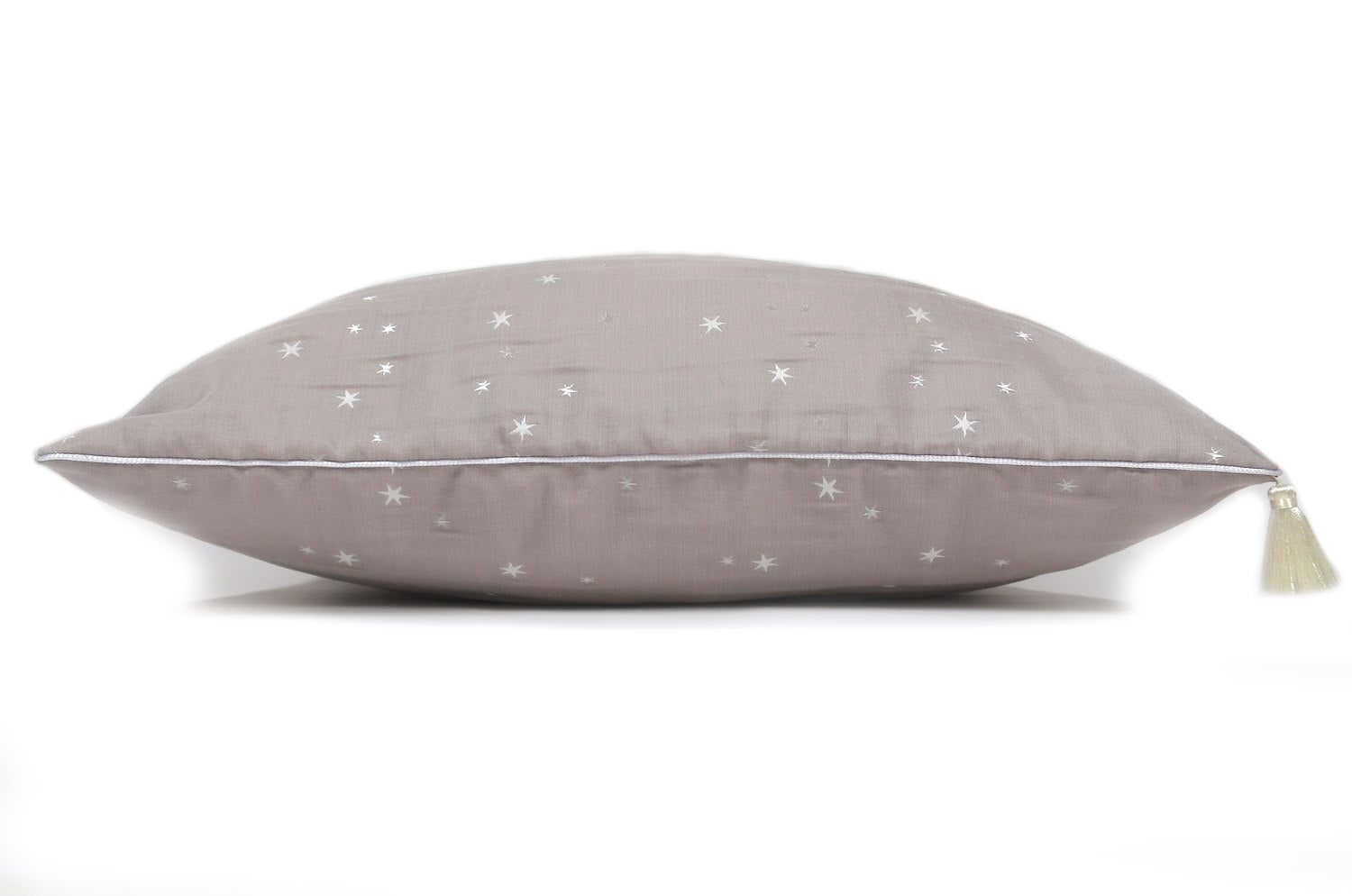 The Lovely Star 刺繍タッセル付クッション 50×35cm 中材付 - HOUSE OF JAPAN Shop