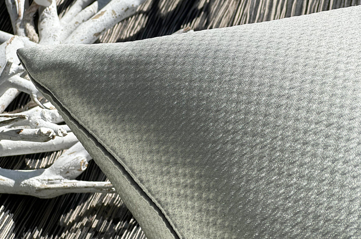 The LowLuster Satin ローラスター・サテン クッション Seaspray(シースプレイ) 45×30cm 中材付 - HOUSE OF JAPAN Shop