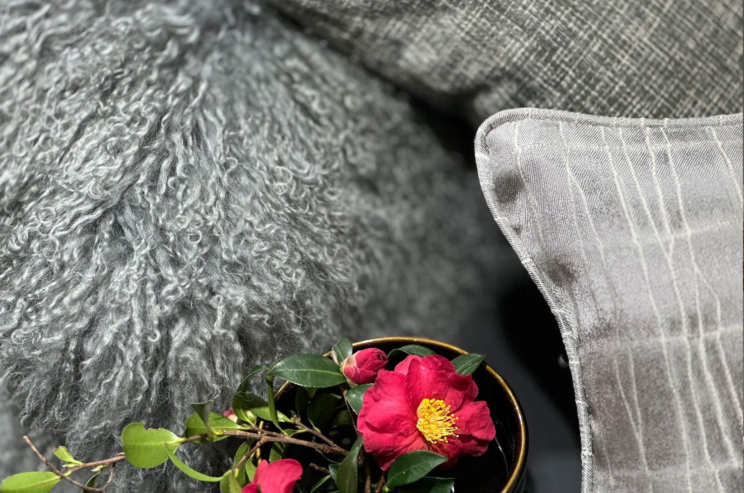 The Luxury Tibet Lamb 全面チベットラムクッションカバー (ドゥリズルグレー) 40×40cm - HOUSE OF JAPAN Shop