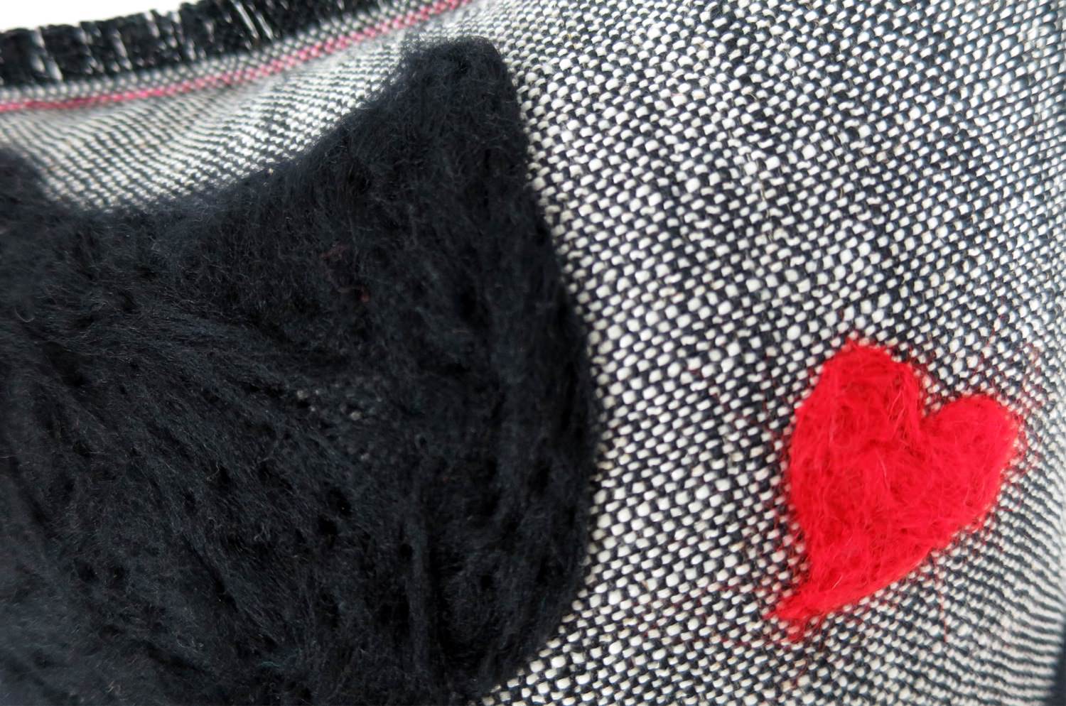 The Message - by your Side ハンドメイドメッセージクッション 35×35cm 中材付 - HOUSE OF JAPAN Shop