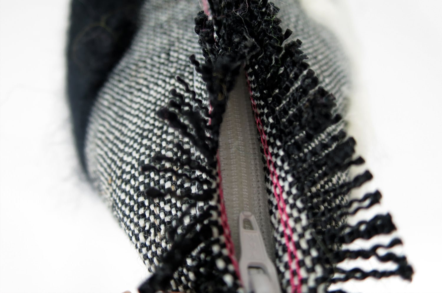 The Message - enjoy ハンドメイドメッセージクッション 35×35cm 中材付 - HOUSE OF JAPAN Shop