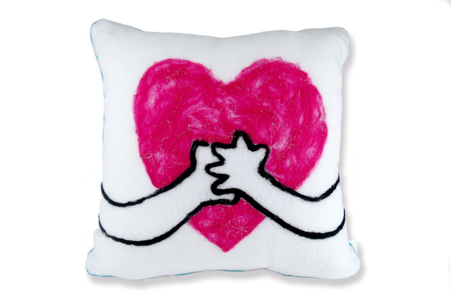 The Message - HUG ハンドメイドメッセージフリースクッション 45×45cm 中材付 - HOUSE OF JAPAN Shop