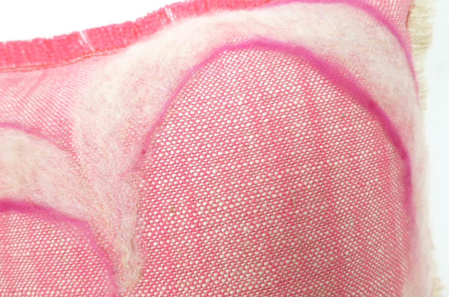 The Message - LOVE Heart ハンドメイドメッセージクッション ピンク 35×35cm 中材付 - HOUSE OF JAPAN Shop