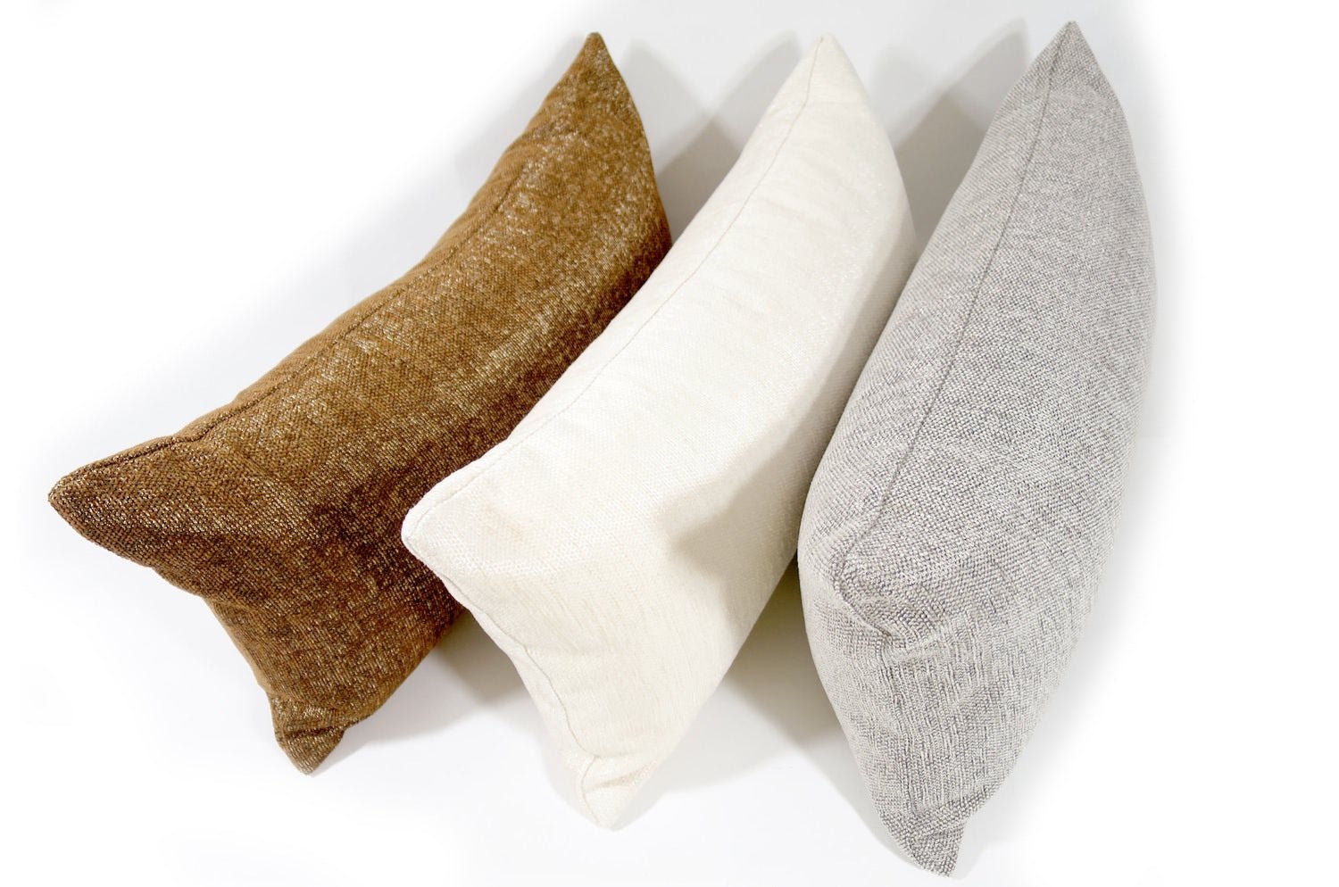 The Meta ラメ織り込み 横長クッション パールホワイト 50×25cm 中材付 - HOUSE OF JAPAN Shop