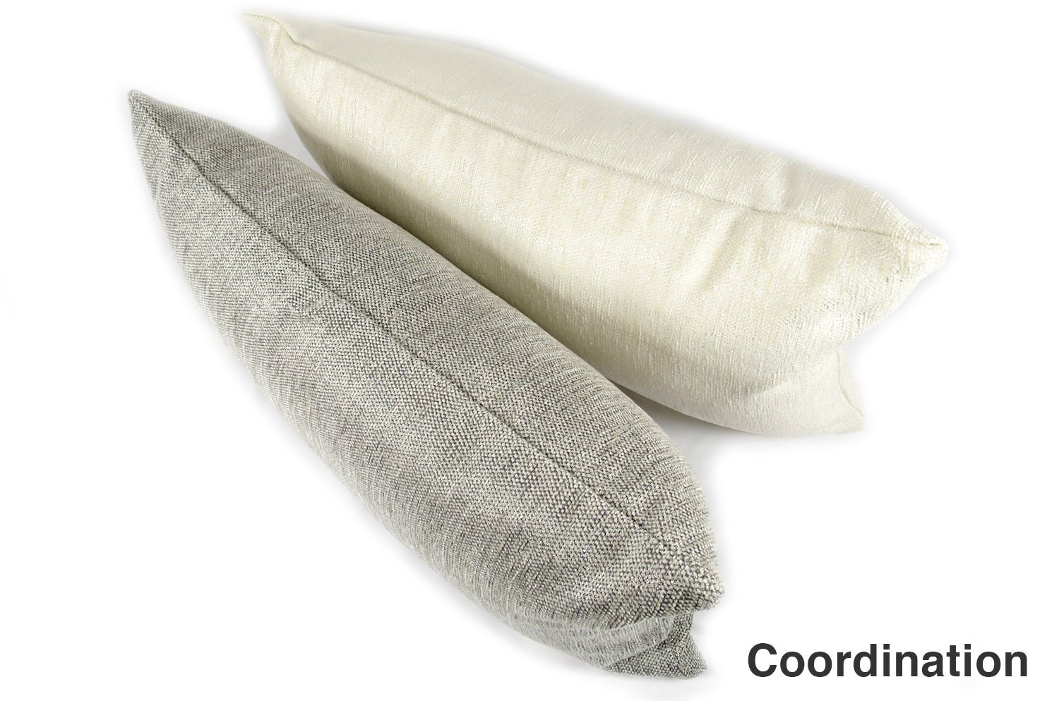 The Meta 光沢シュニール無地クッション パールホワイト 50×30cm 中材付 - HOUSE OF JAPAN Shop