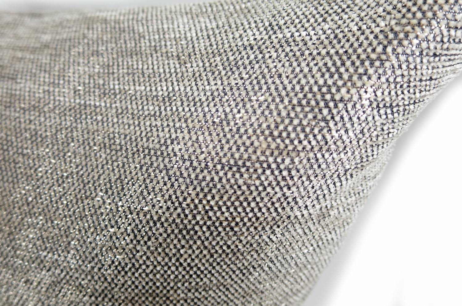 The Meta ラメ織り込み クッションカバー シルバーグレー 50×50cm - HOUSE OF JAPAN Shop
