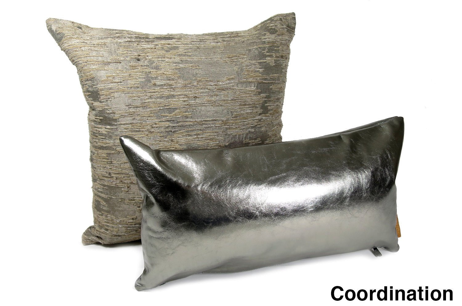 The Metal Goat leather ヤギ革クッション メタルシルバー箔 45×25cm 中材付 - HOUSE OF JAPAN Shop