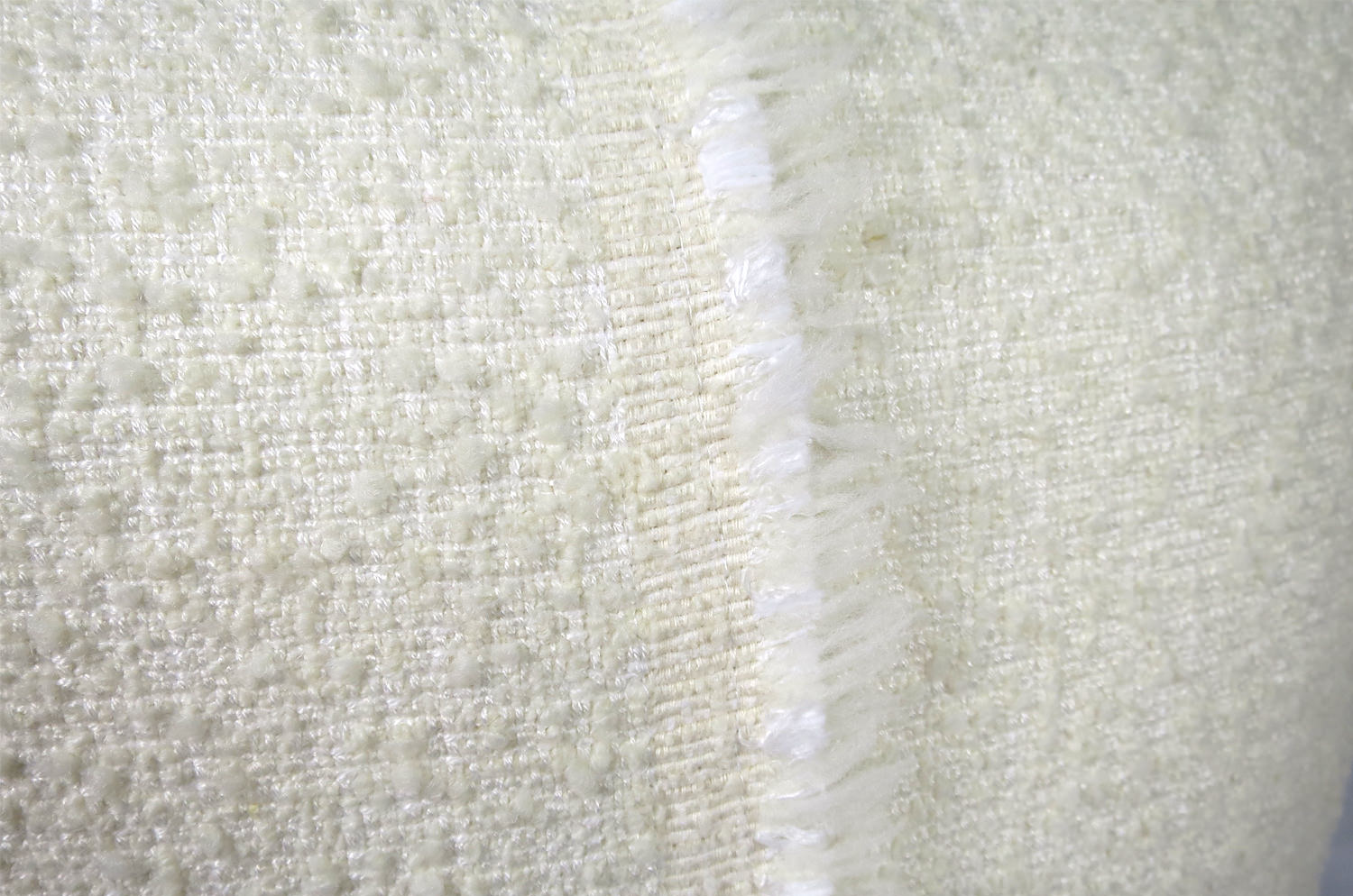 The METAPFORES by France メタフォール ブークレ センターフリンジ クッションカバー ホワイト 50×50cm - HOUSE OF JAPAN Shop