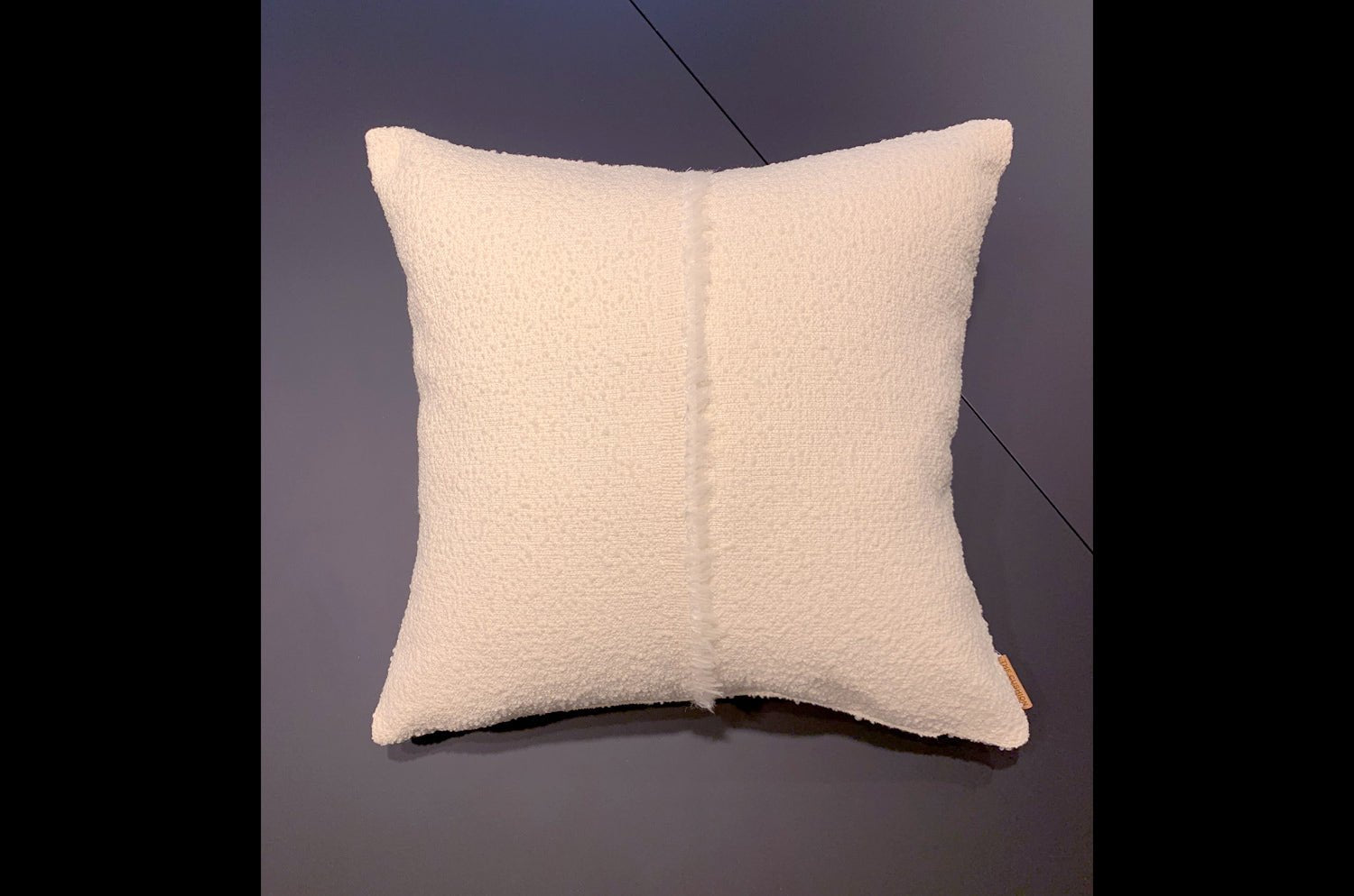 The METAPFORES by France メタフォール ブークレ センターフリンジ クッションカバー ホワイト 50×50cm - HOUSE OF JAPAN Shop