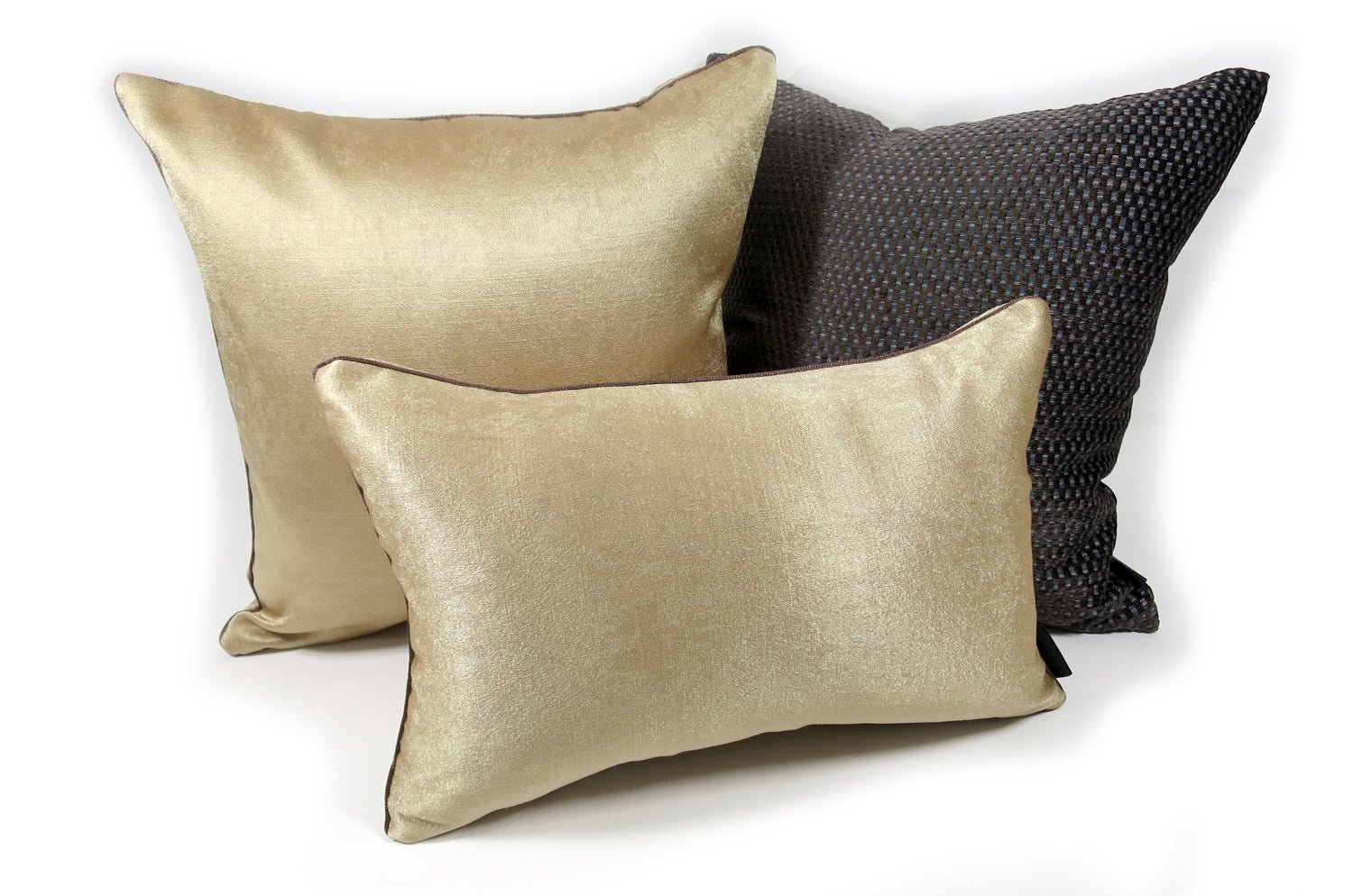 The Milky Gold シャインミルキーゴールドクッションカバー 45×45cm - HOUSE OF JAPAN Shop