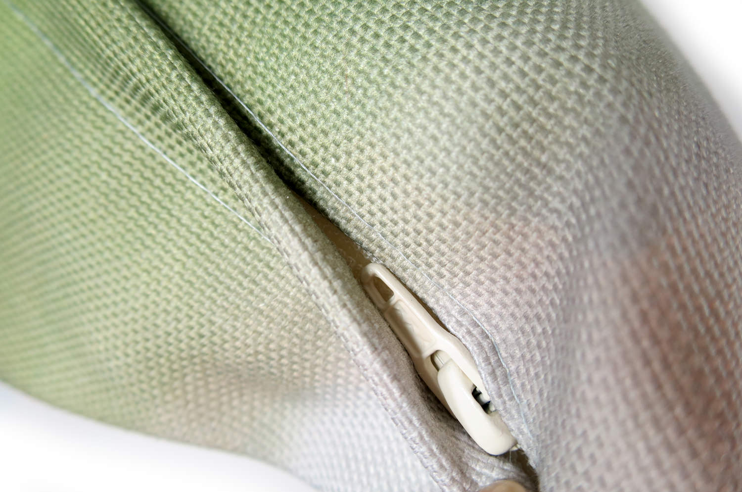 The Mint Gradation ミントグラデーションクッションカバー sun+sun mint 撥水加工 45×45cm - HOUSE OF JAPAN Shop