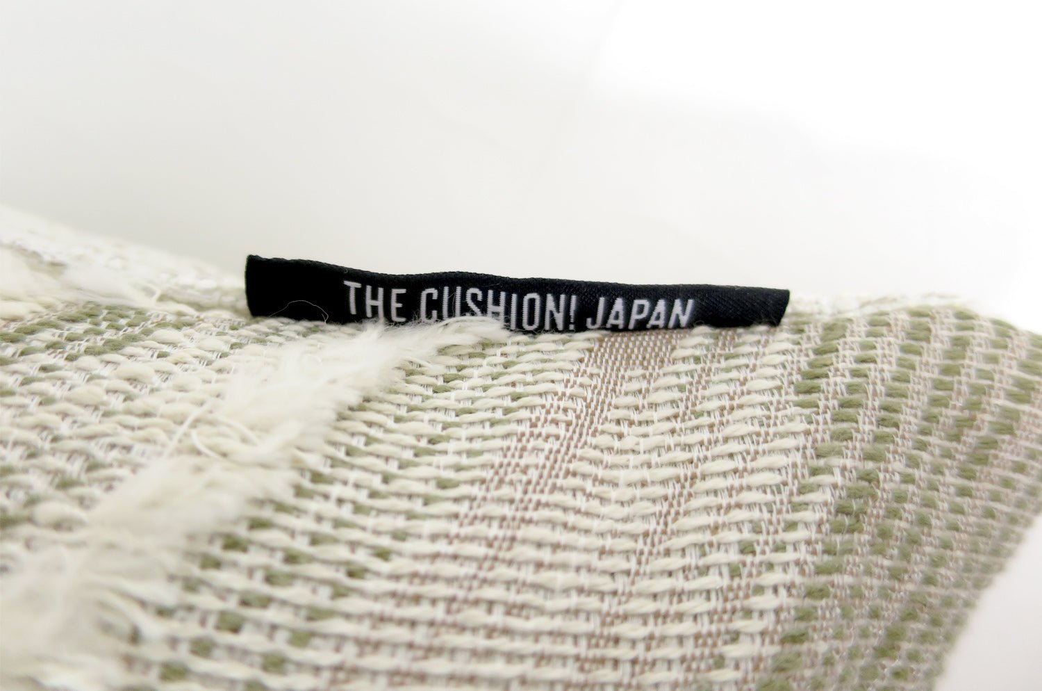 The MISIA リビエラ ドゥ ルヴァン ジャカード クッション(アイボリー) 45×30cm 中材付 - HOUSE OF JAPAN Shop